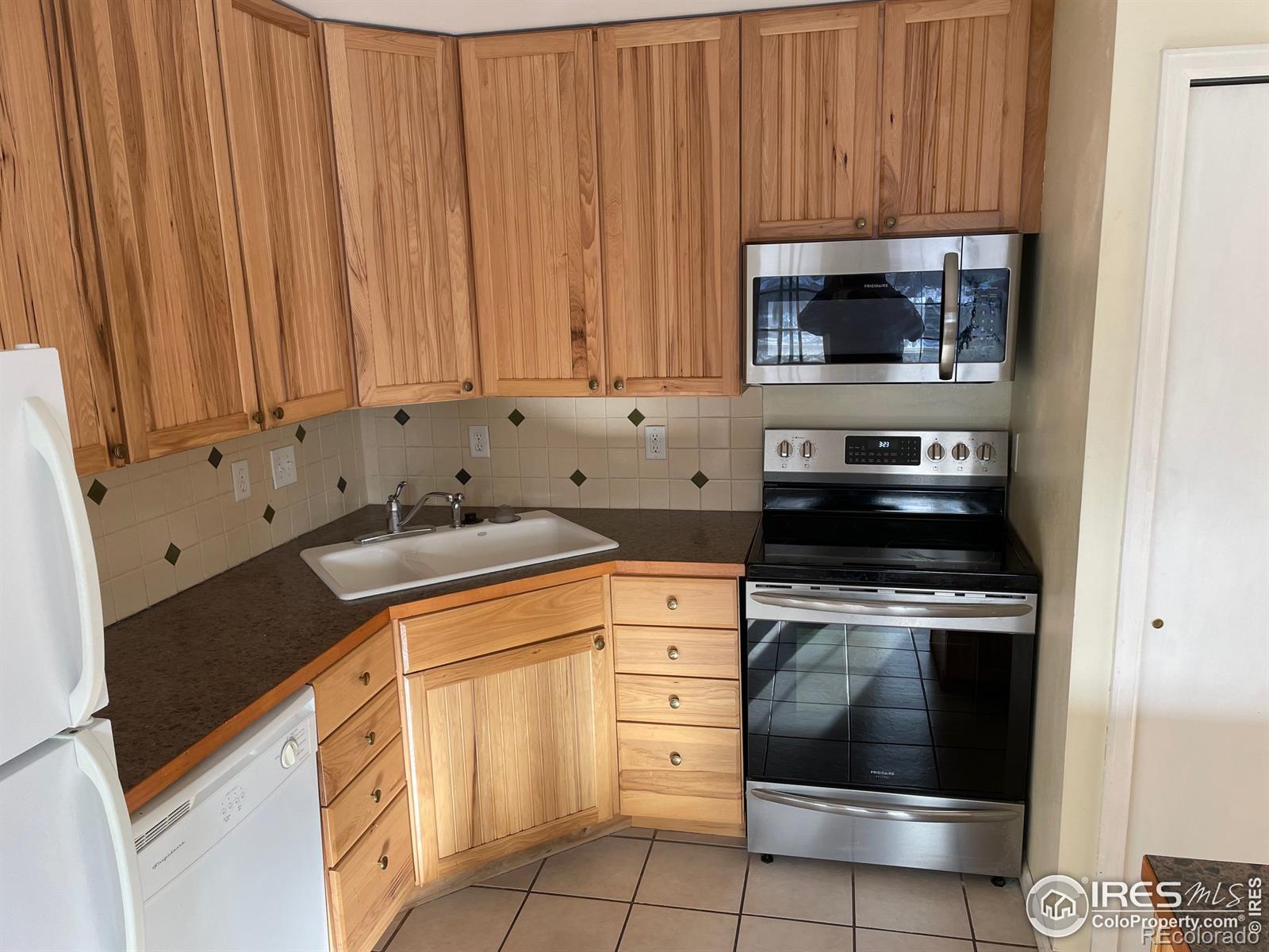 MLS Image #7 for 1640  kirkwood drive,fort collins, Colorado