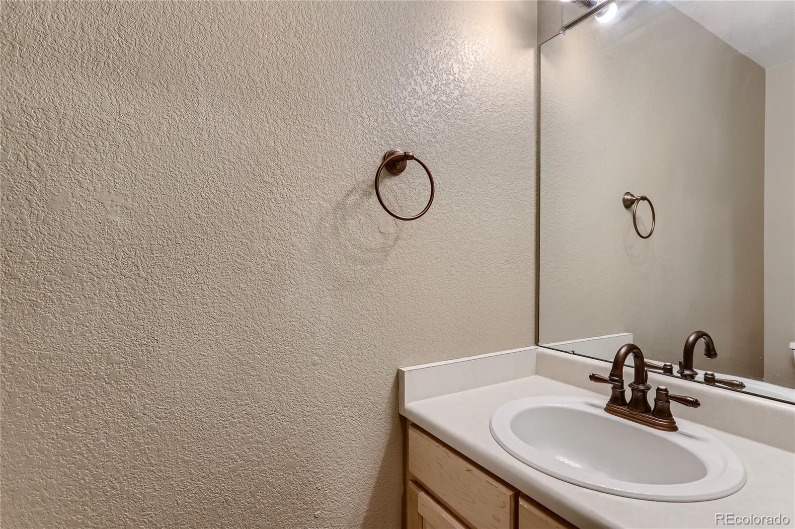 MLS Image #13 for 3905 s kirk way,aurora, Colorado