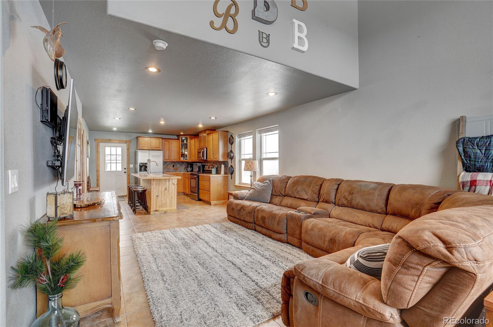 MLS Image #6 for 26649  owl creek lane,gill, Colorado