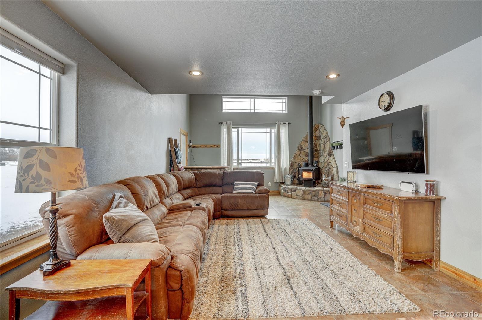MLS Image #8 for 26649  owl creek lane,gill, Colorado