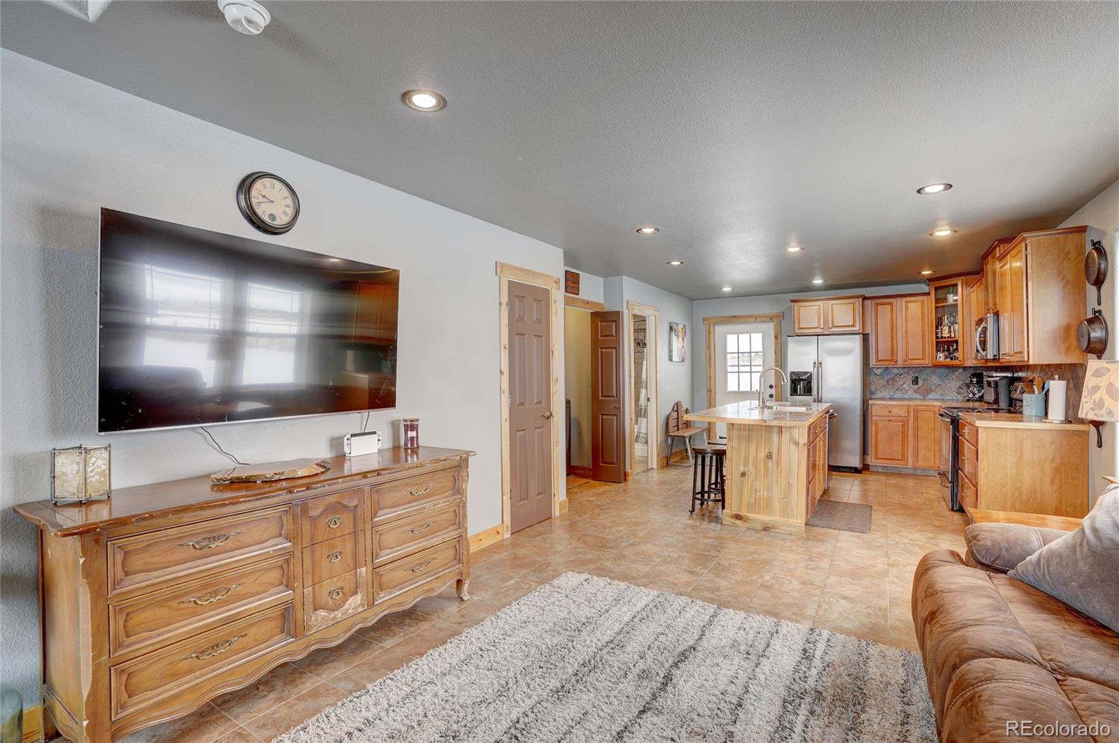 MLS Image #9 for 26649  owl creek lane,gill, Colorado