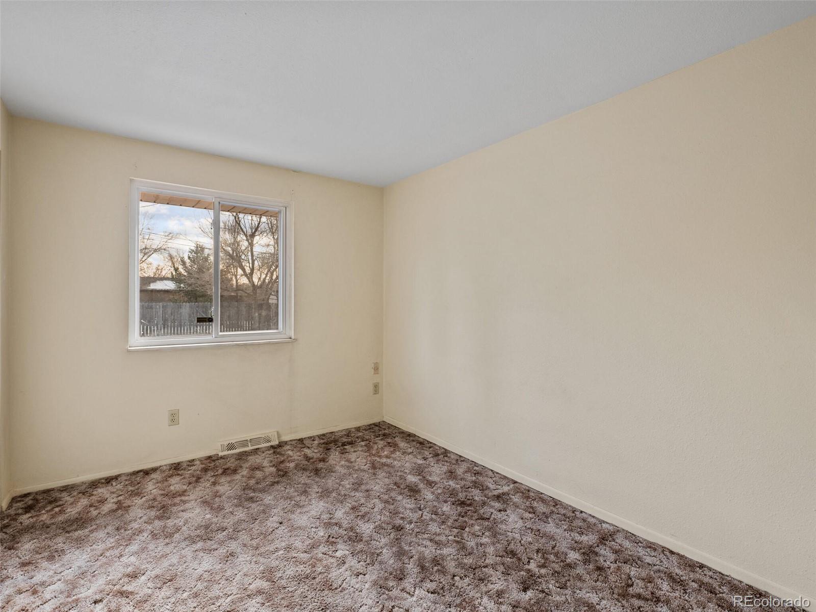 MLS Image #12 for 2010 w jewell avenue,denver, Colorado