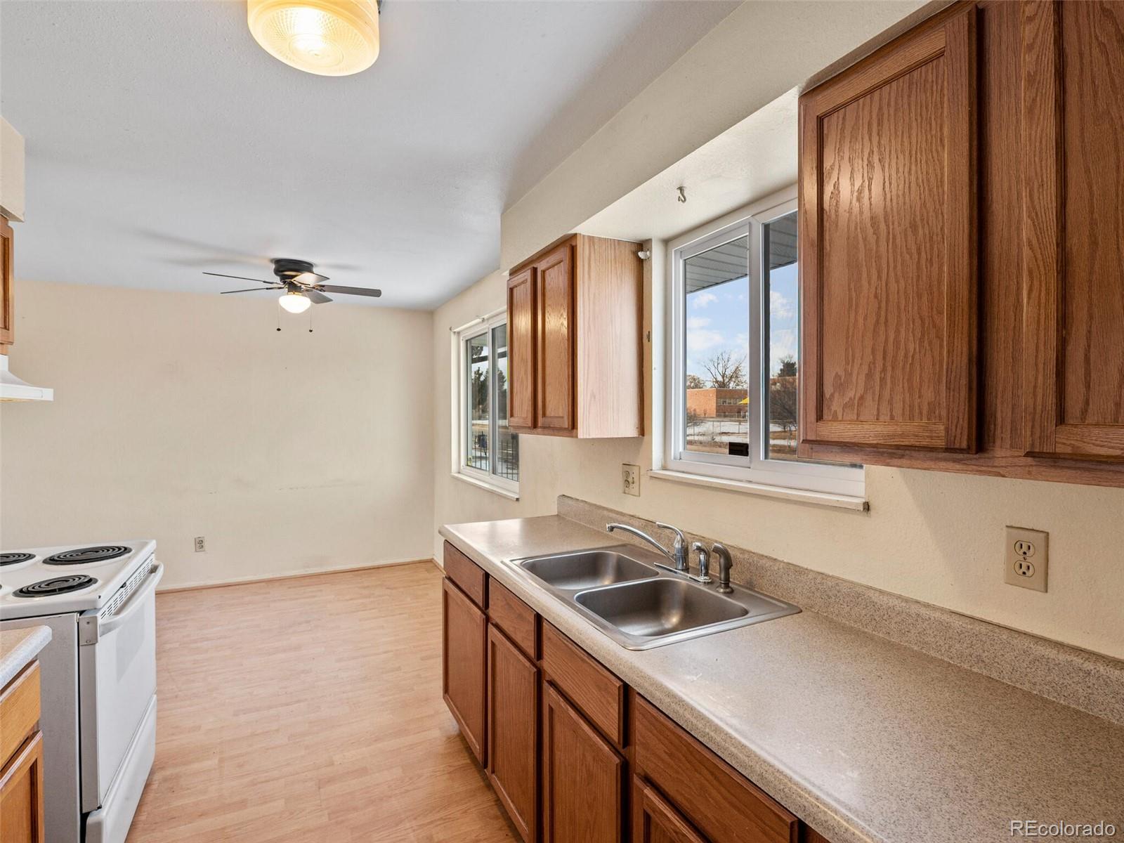 MLS Image #4 for 2010 w jewell avenue,denver, Colorado