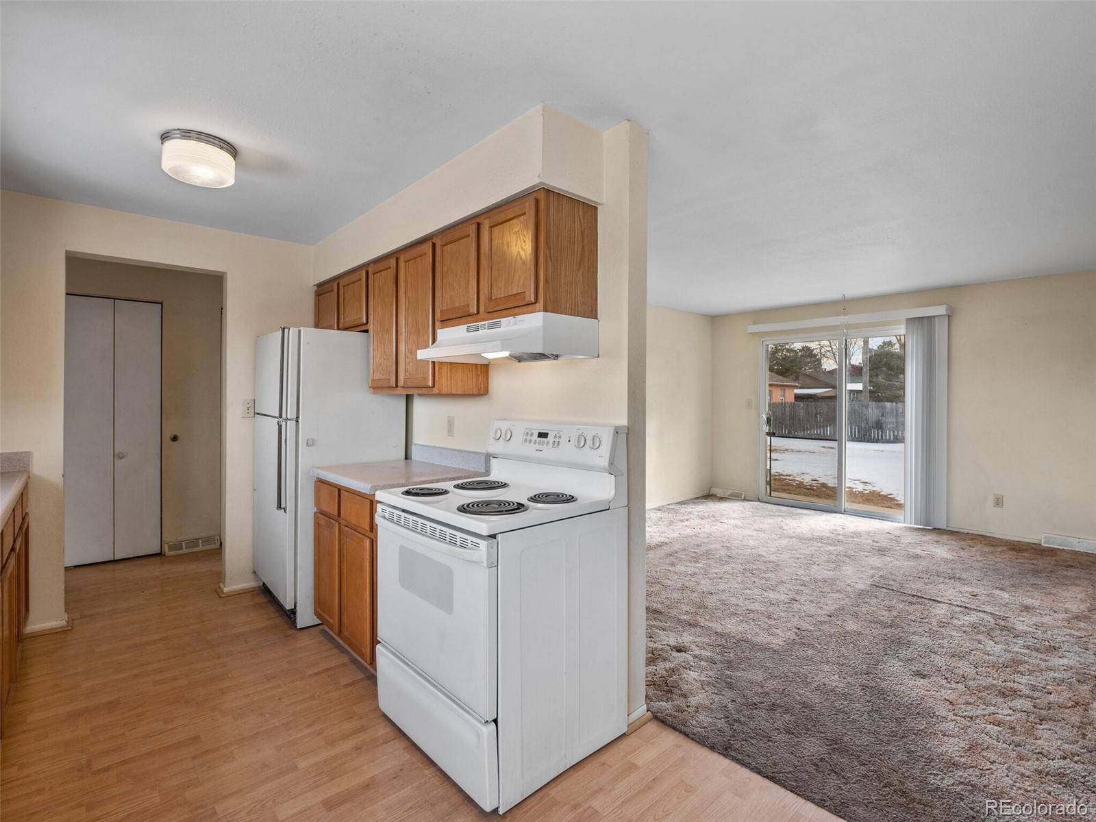 MLS Image #6 for 2010 w jewell avenue,denver, Colorado