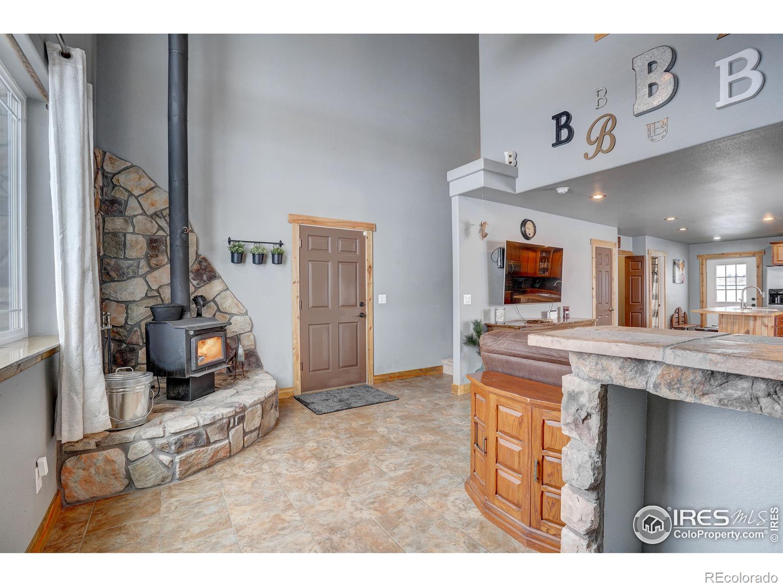 MLS Image #5 for 26649  owl creek lane,gill, Colorado