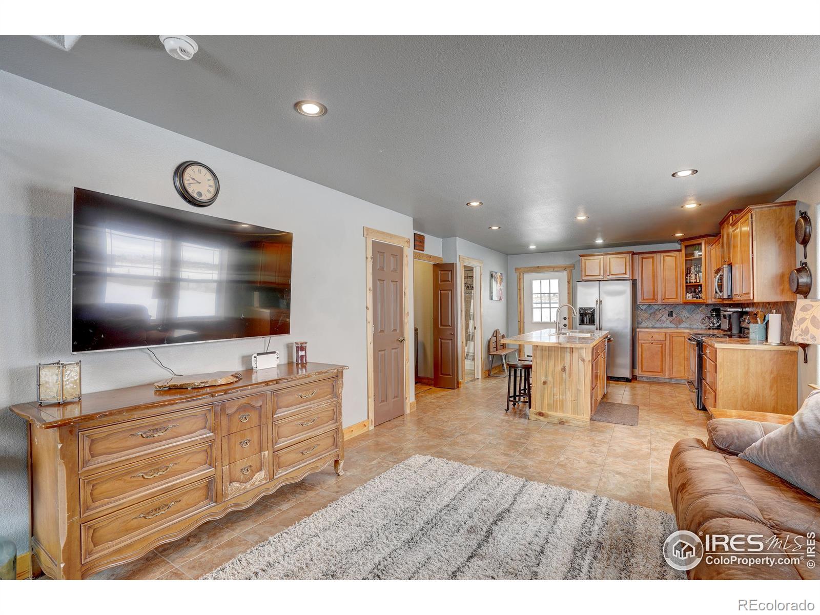 MLS Image #9 for 26649  owl creek lane,gill, Colorado