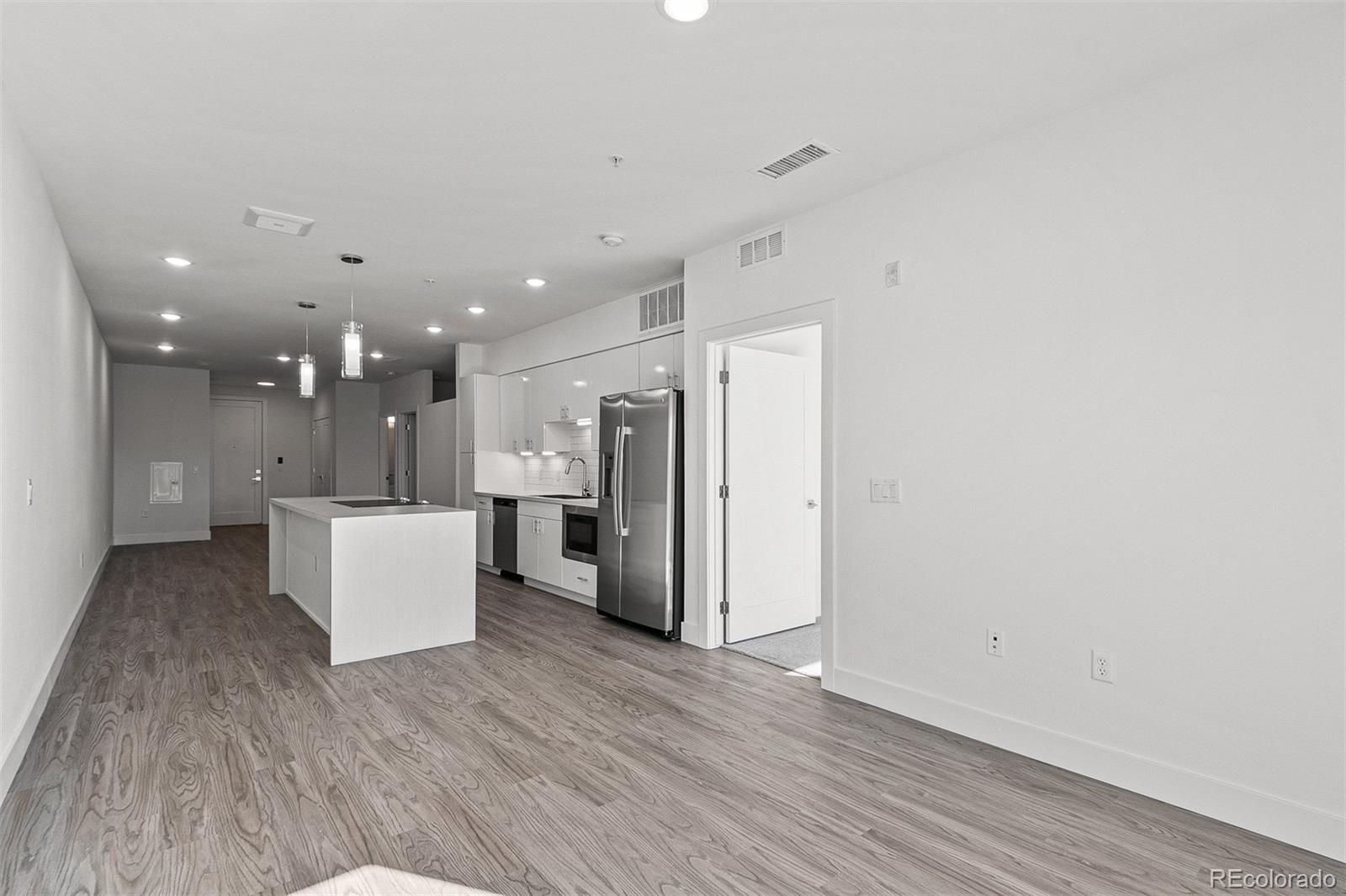MLS Image #15 for 3500 s corona street,englewood, Colorado