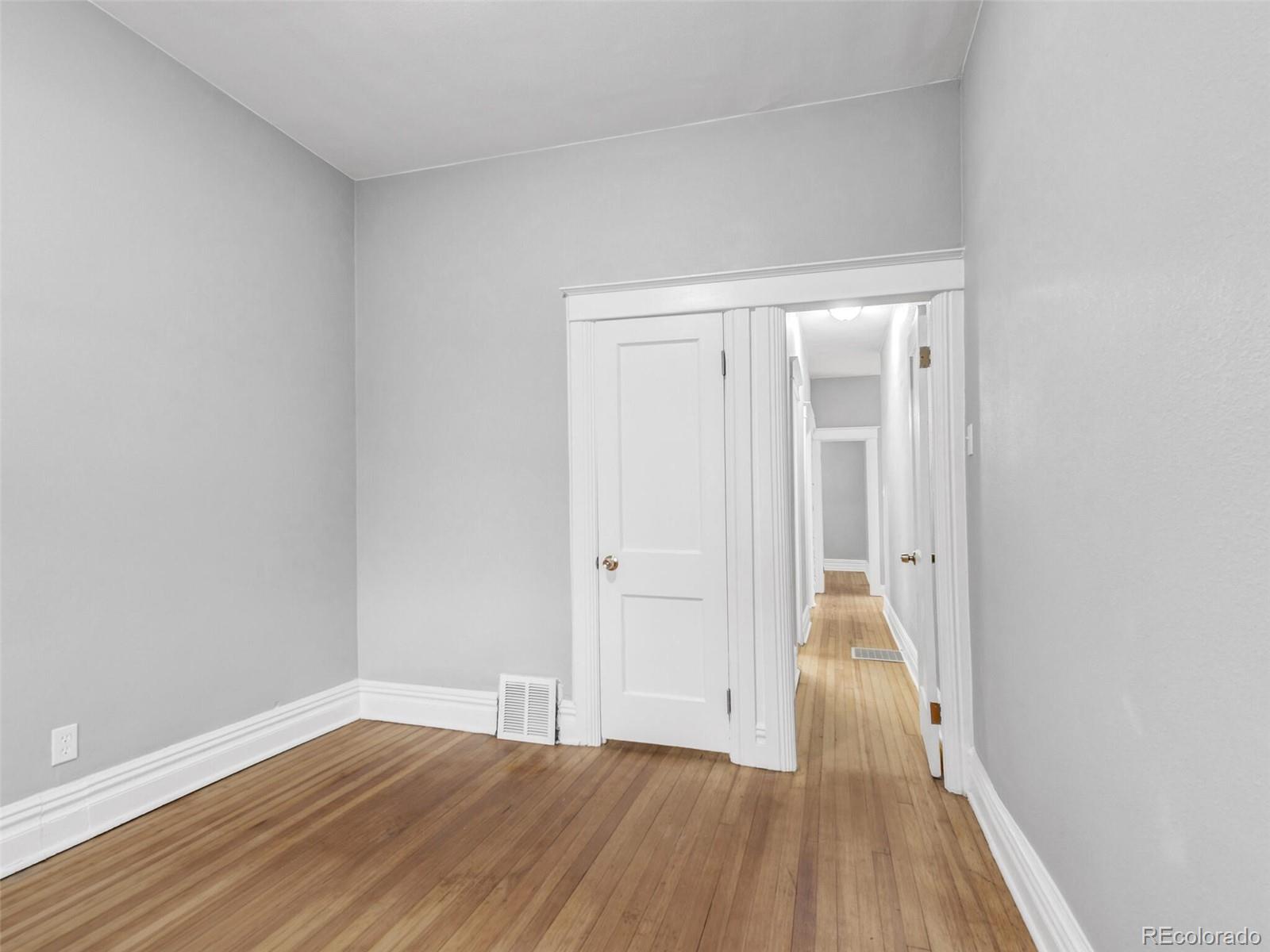 MLS Image #19 for 1440  knox court,denver, Colorado