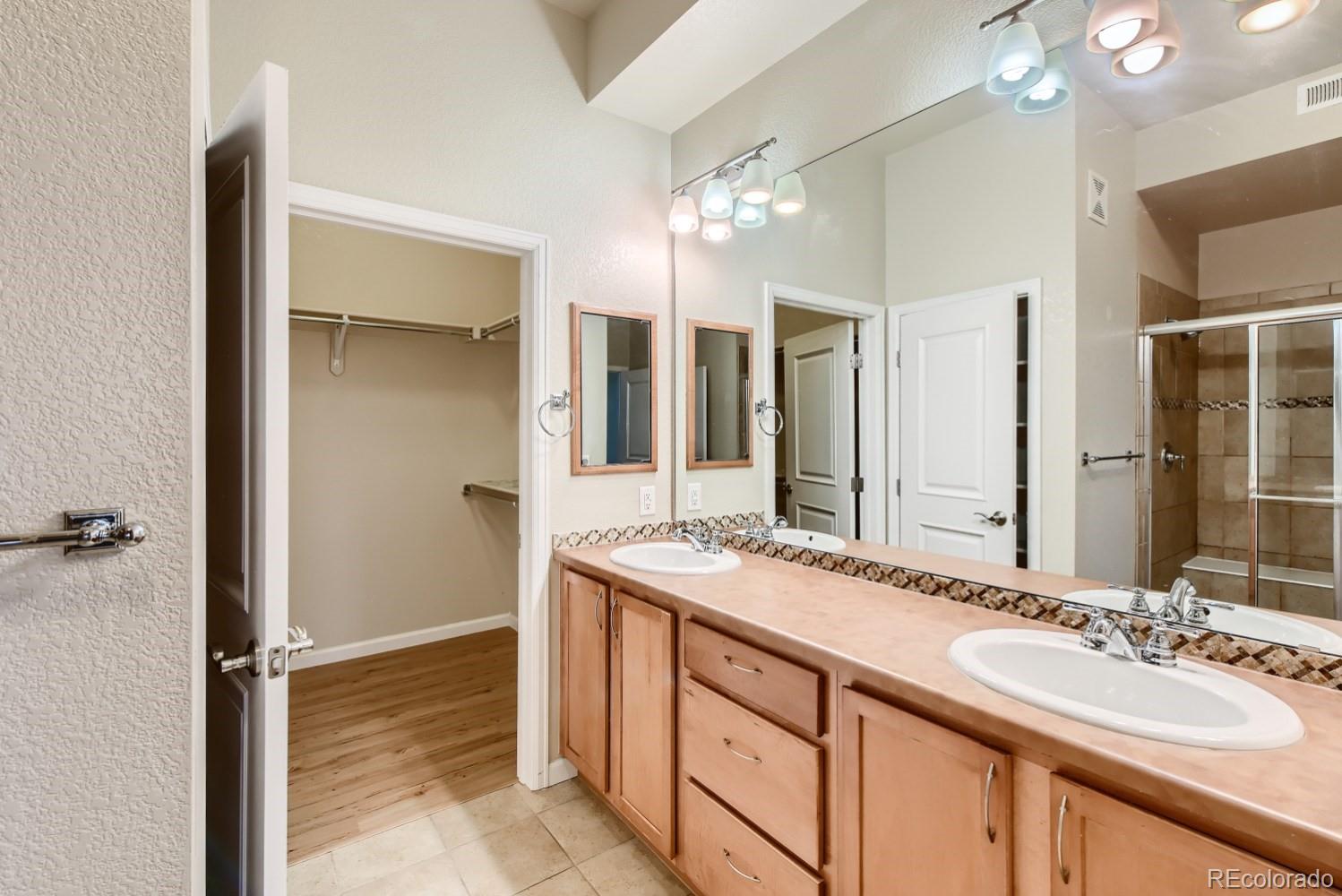 MLS Image #5 for 7820  inverness boulevard,englewood, Colorado