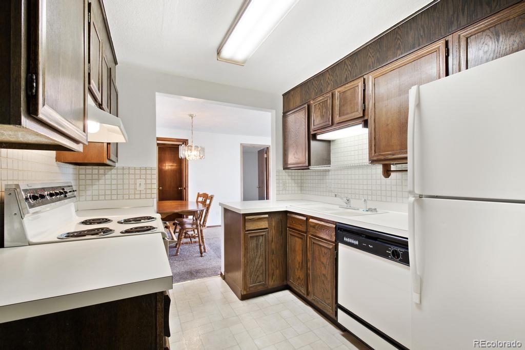 MLS Image #9 for 15035 e louisiana drive,aurora, Colorado