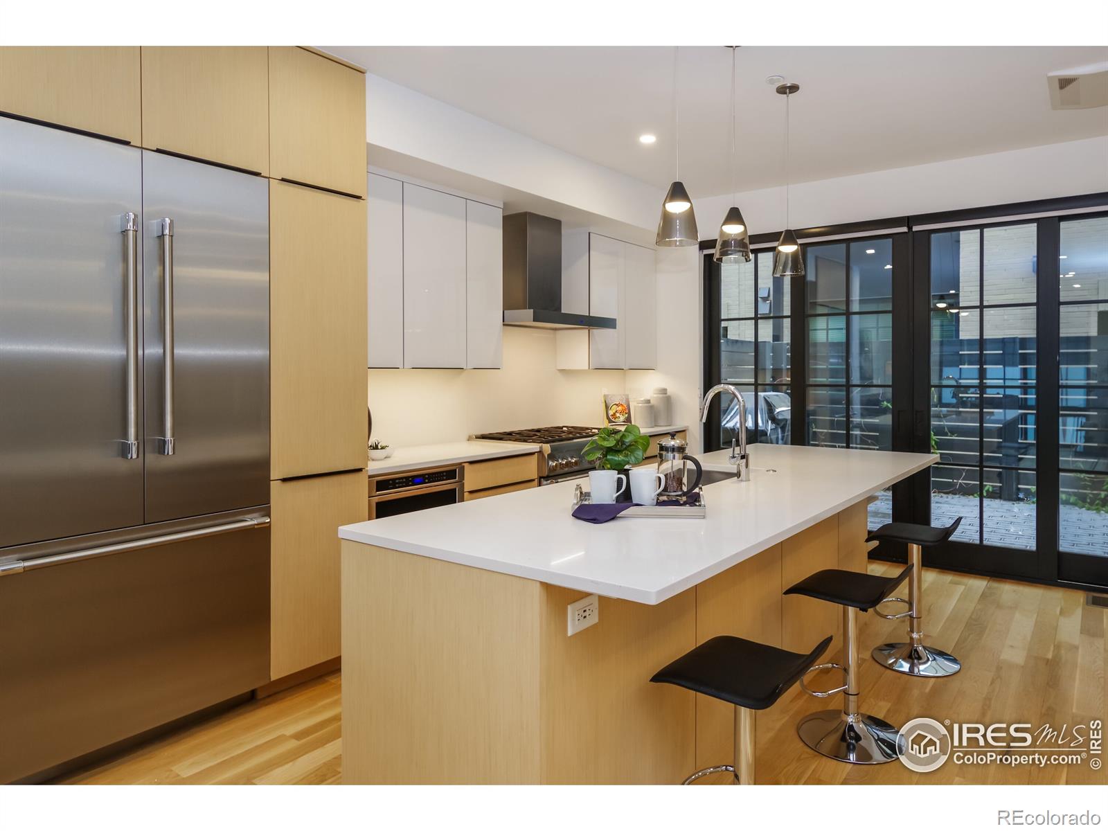 MLS Image #10 for 2116  pearl street,boulder, Colorado