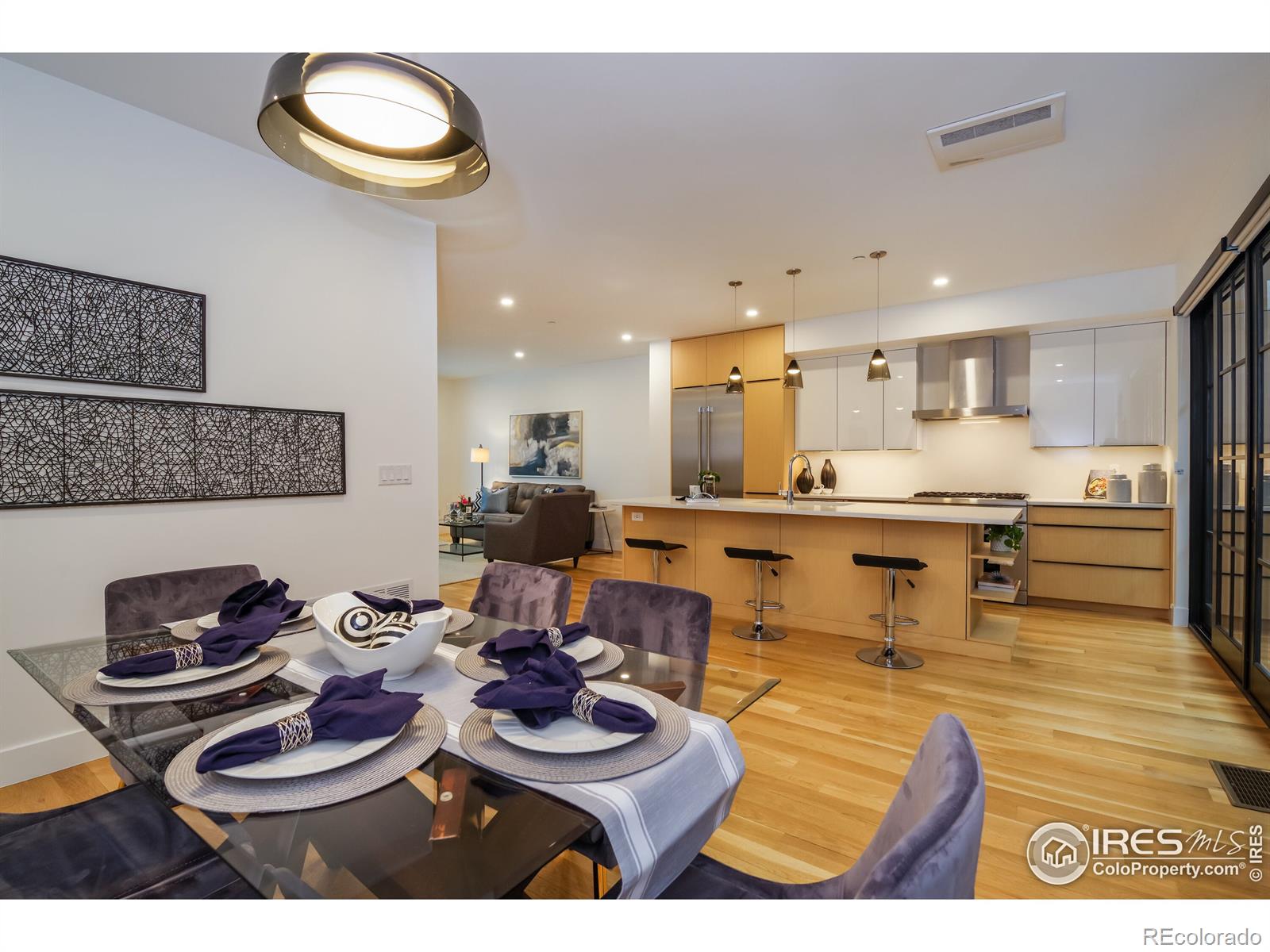 MLS Image #11 for 2116  pearl street,boulder, Colorado