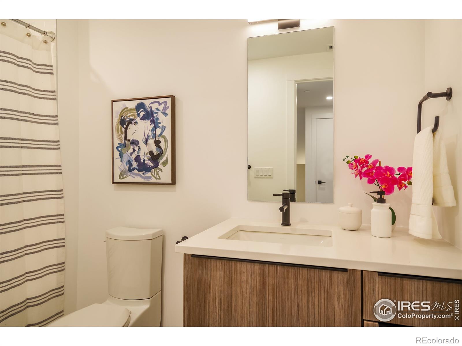 MLS Image #19 for 2116  pearl street,boulder, Colorado