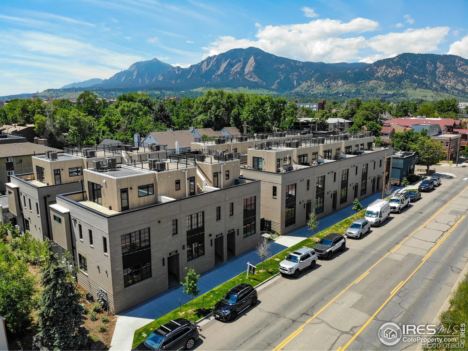 MLS Image #27 for 2116  pearl street,boulder, Colorado