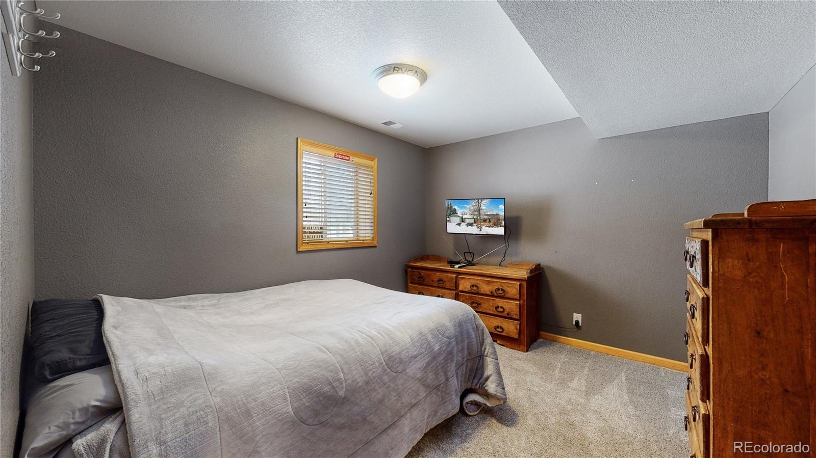 MLS Image #18 for 605  candice court,berthoud, Colorado