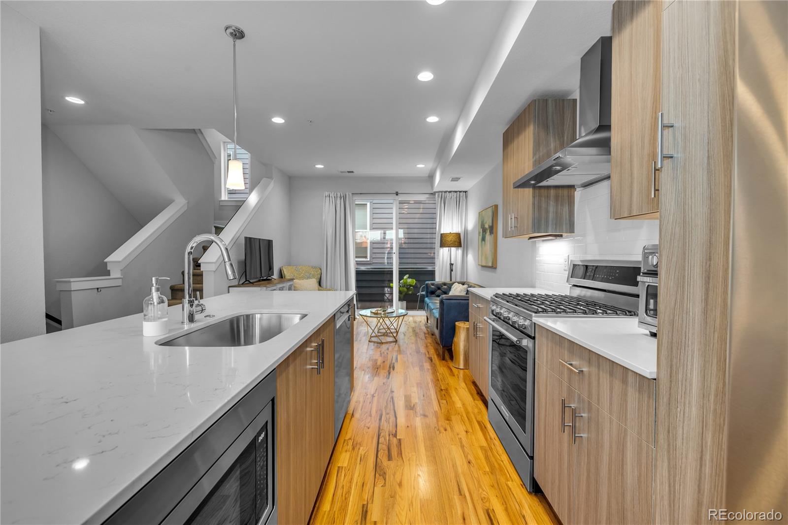 MLS Image #10 for 1480  wolff street,denver, Colorado