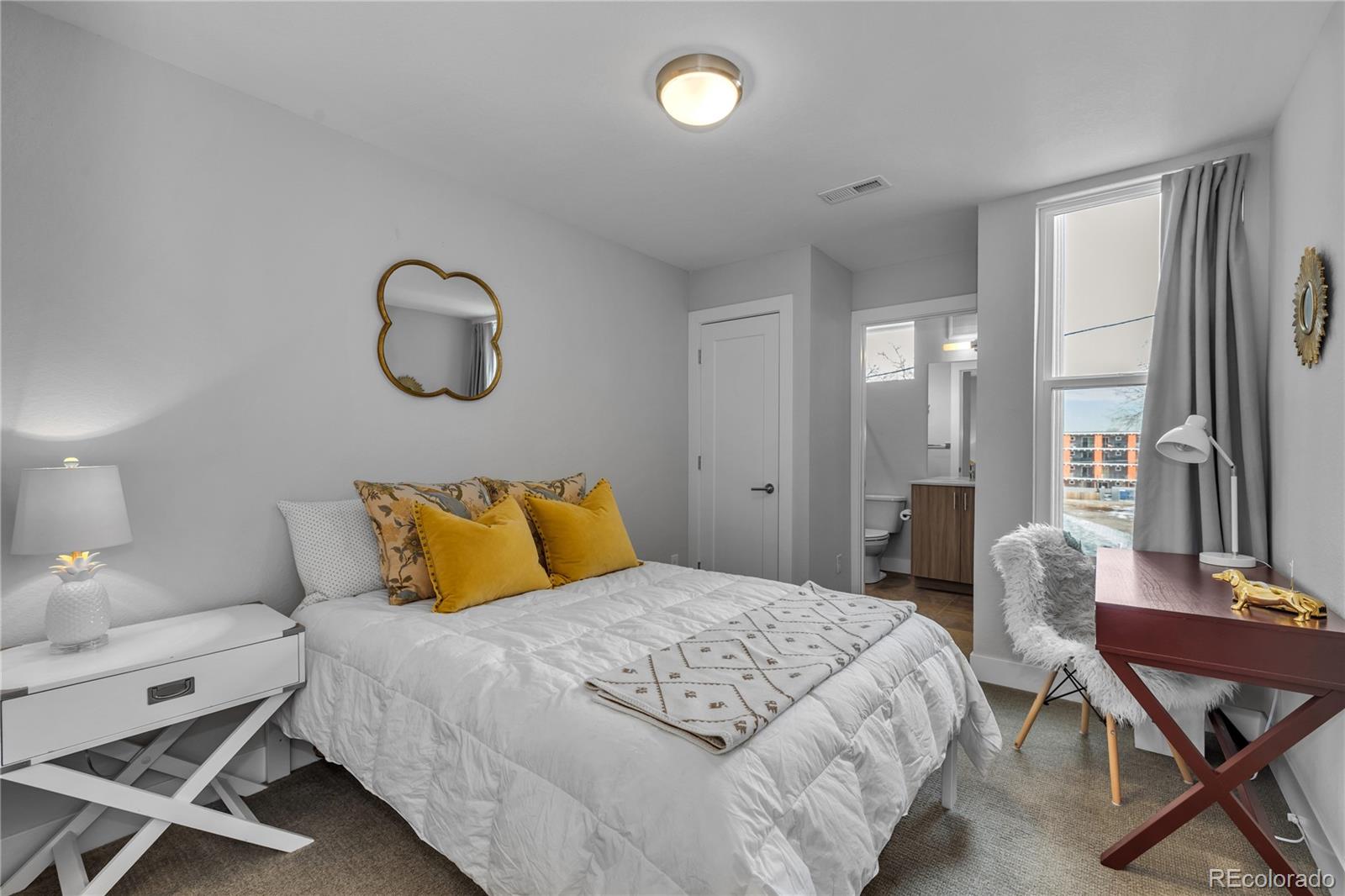 MLS Image #13 for 1480  wolff street,denver, Colorado