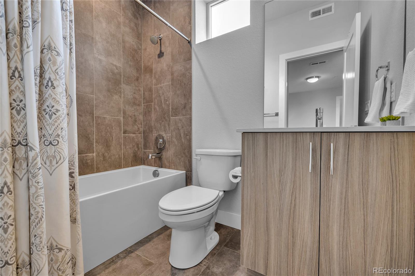 MLS Image #14 for 1480  wolff street,denver, Colorado