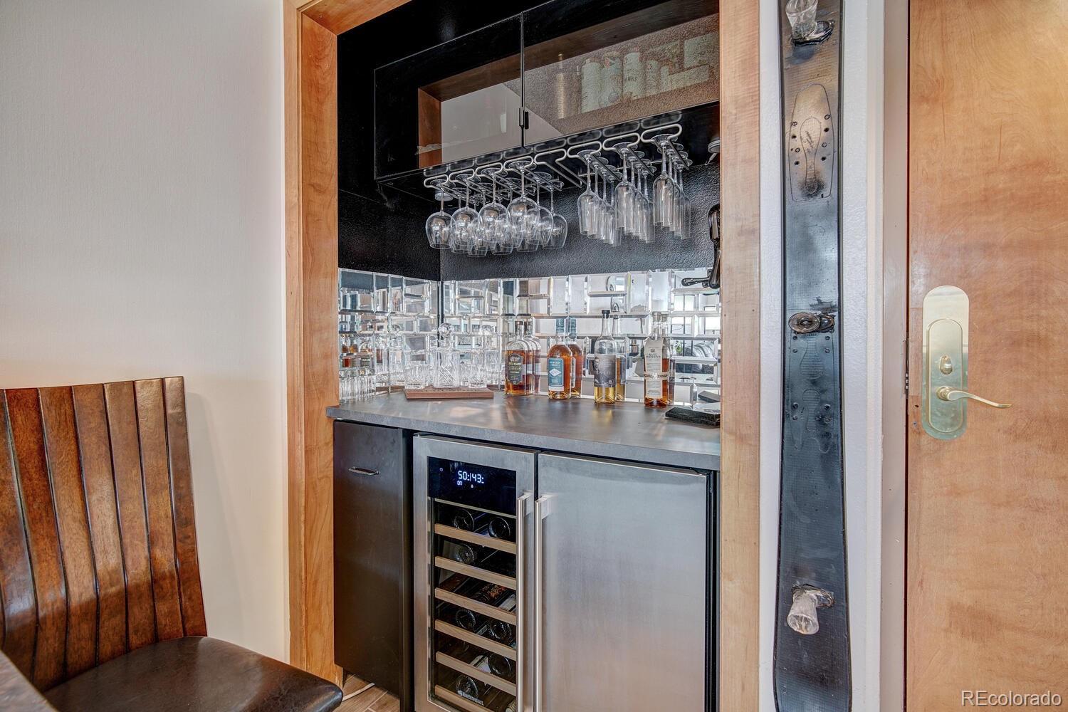 MLS Image #5 for 189  ten mile circle,frisco, Colorado