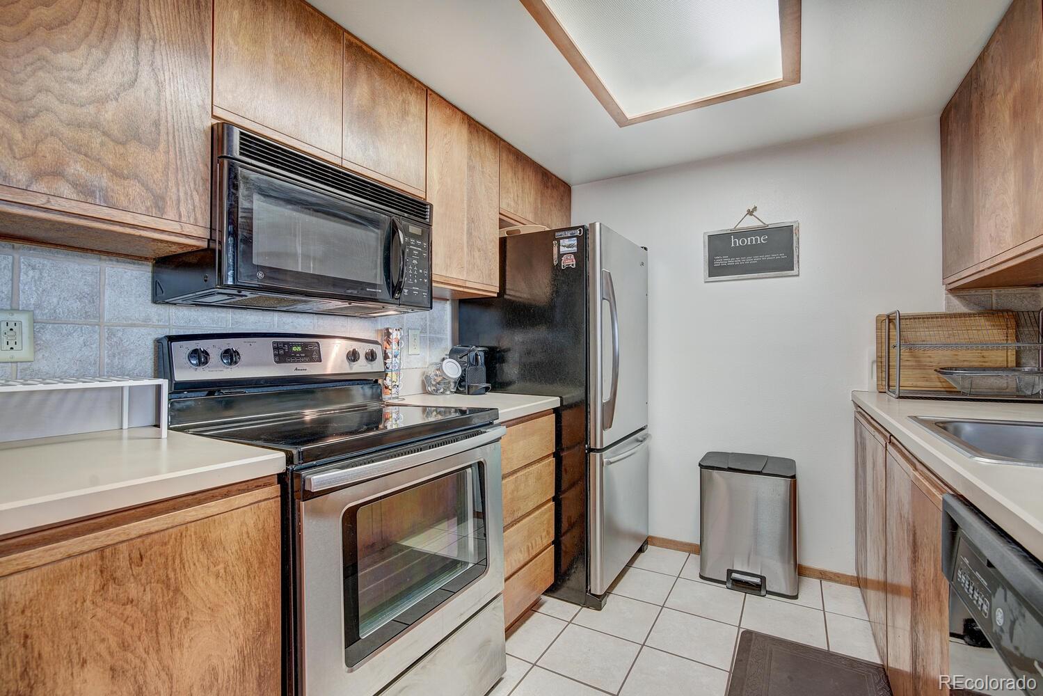 MLS Image #6 for 189  ten mile circle,frisco, Colorado