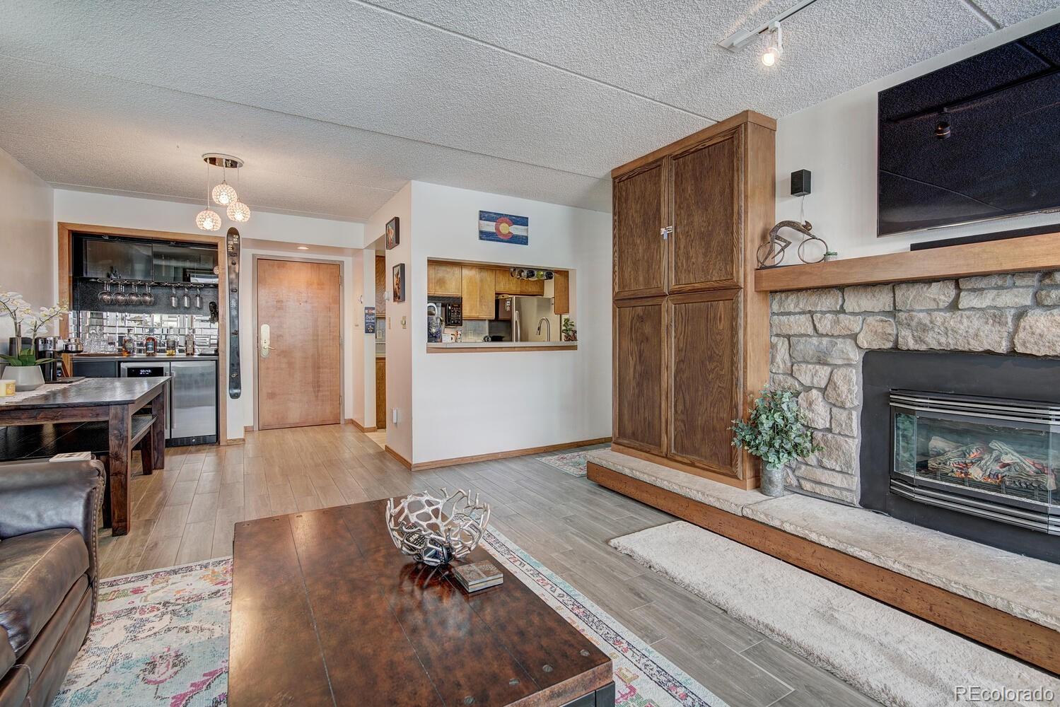 MLS Image #9 for 189  ten mile circle,frisco, Colorado
