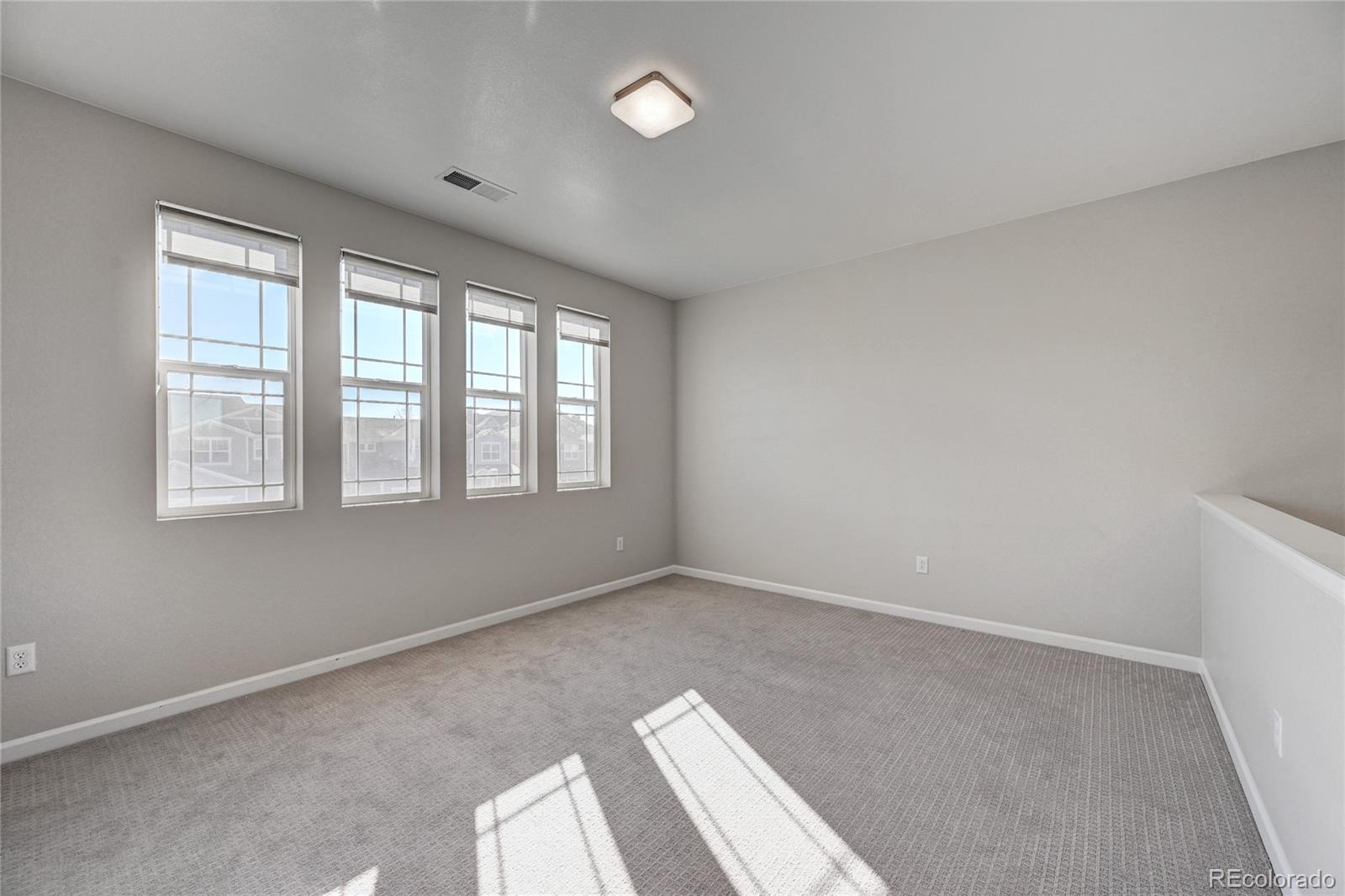 MLS Image #13 for 9809 e kansas avenue,aurora, Colorado