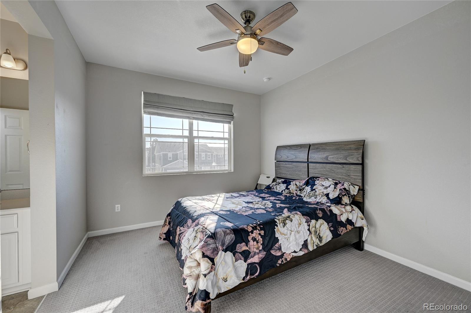 MLS Image #18 for 9809 e kansas avenue,aurora, Colorado