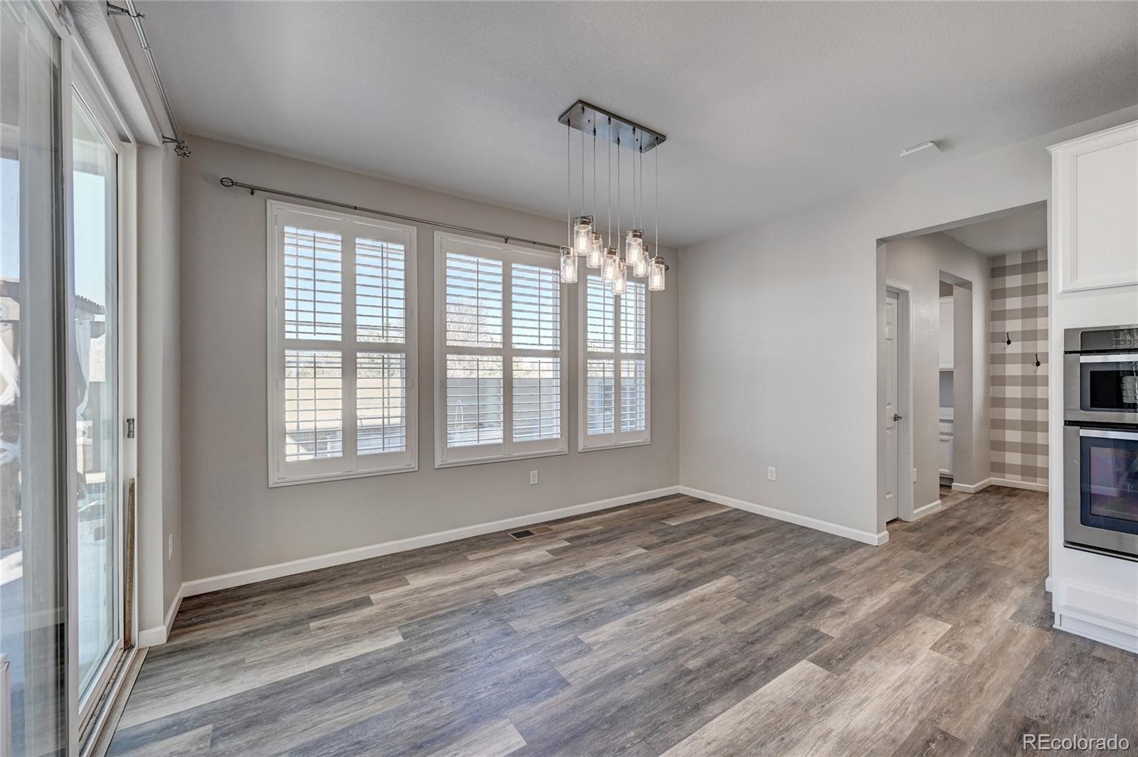 MLS Image #9 for 9809 e kansas avenue,aurora, Colorado