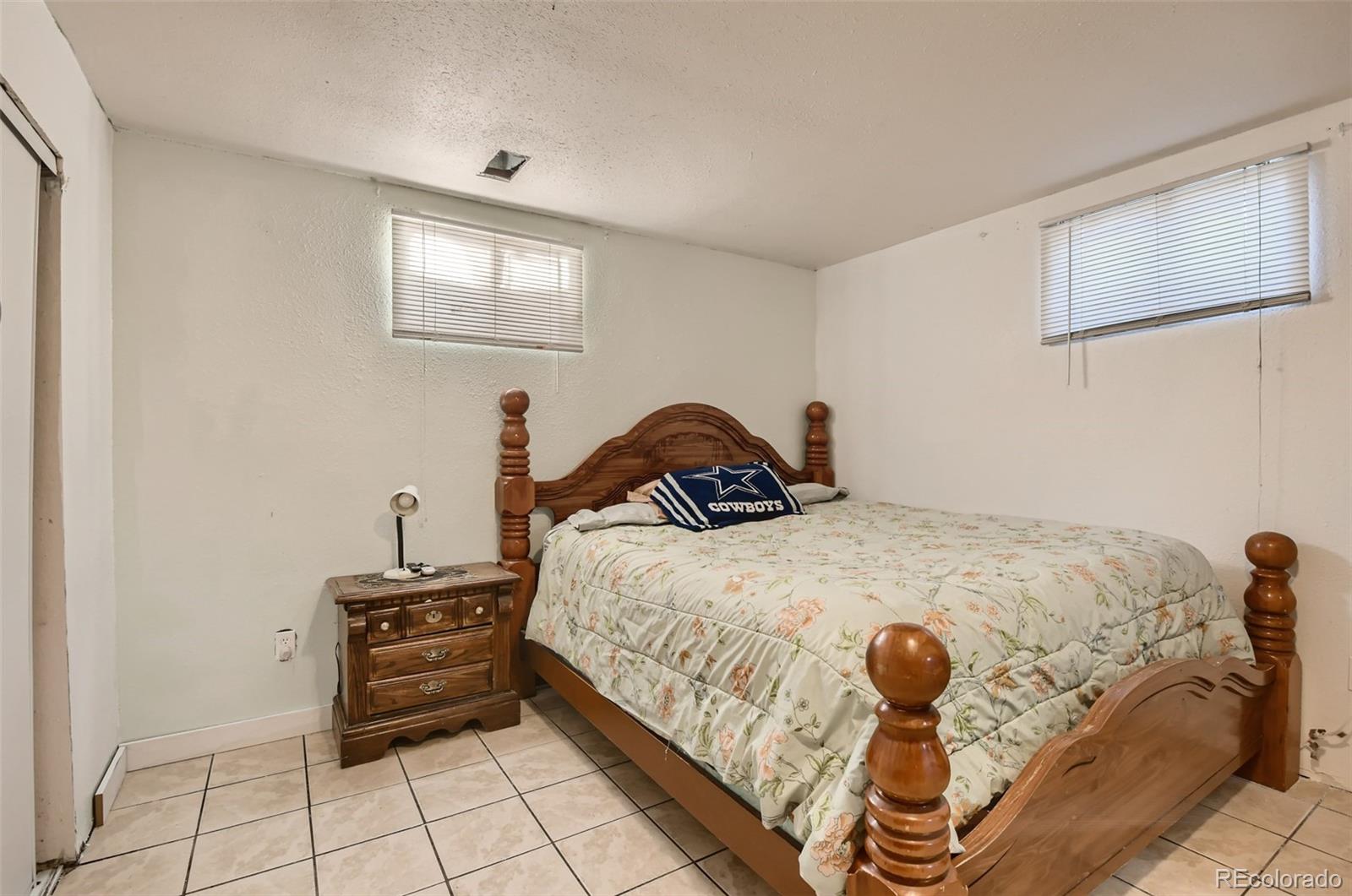 MLS Image #18 for 12395 e 54th ave dr,denver, Colorado