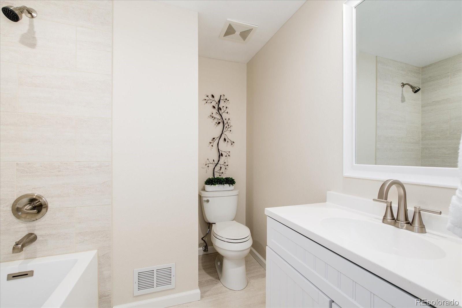 MLS Image #23 for 2314 s hoyt street,lakewood, Colorado