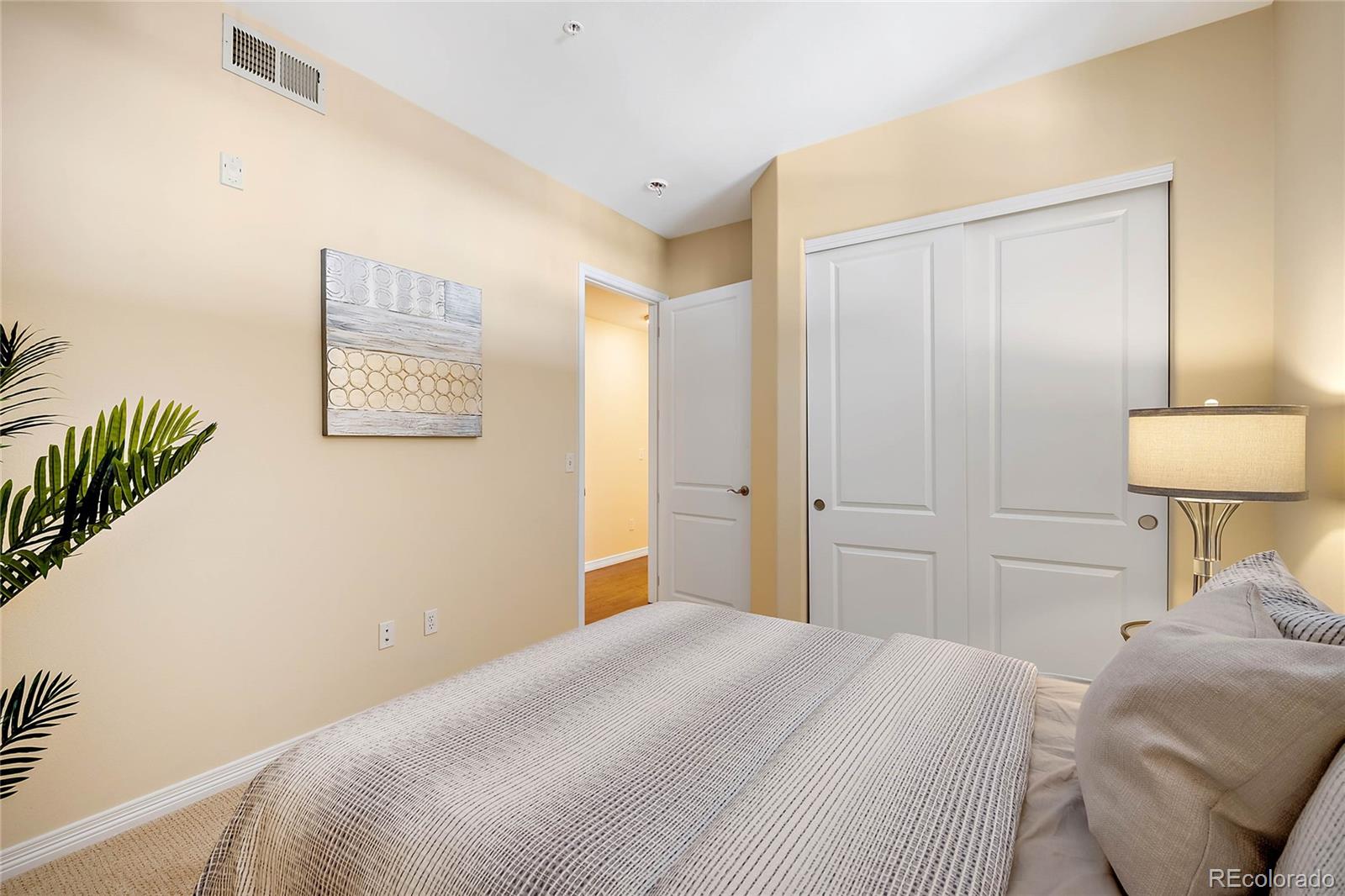 MLS Image #16 for 1100 n grant street,denver, Colorado