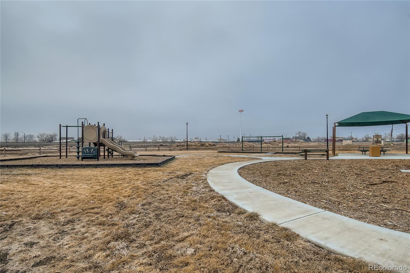 MLS Image #9 for 413  birch street,hudson, Colorado