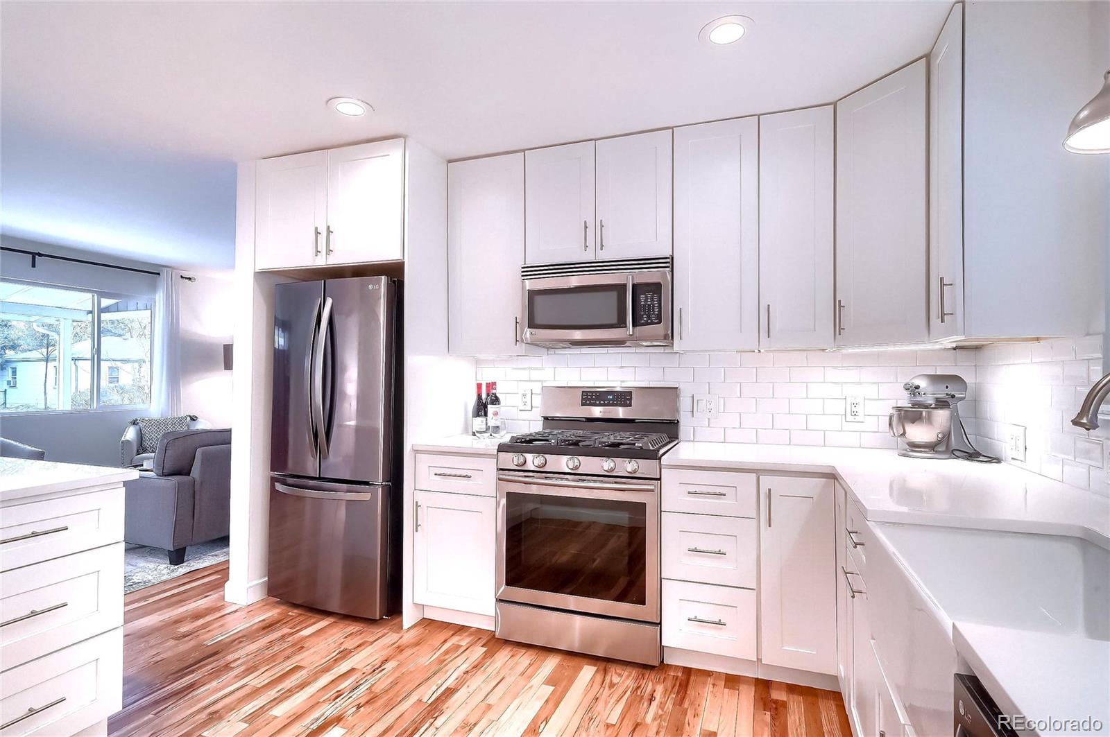 MLS Image #3 for 2054 w arbor avenue,littleton, Colorado