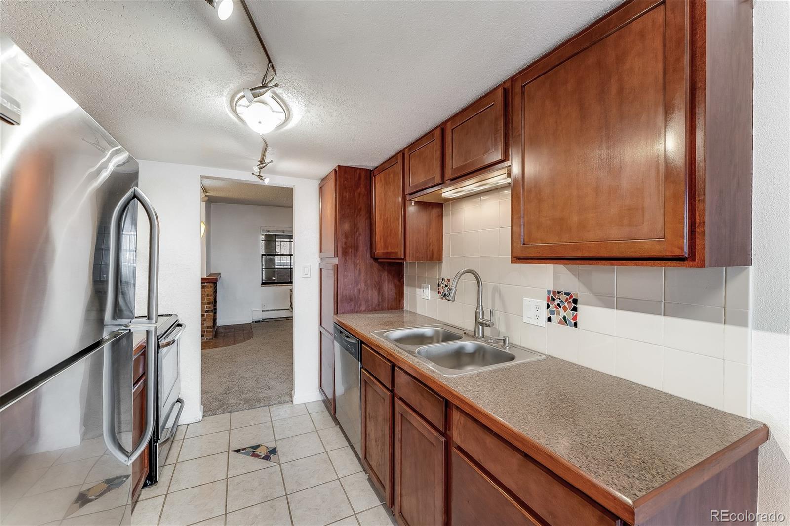 MLS Image #3 for 1021  carr street,lakewood, Colorado