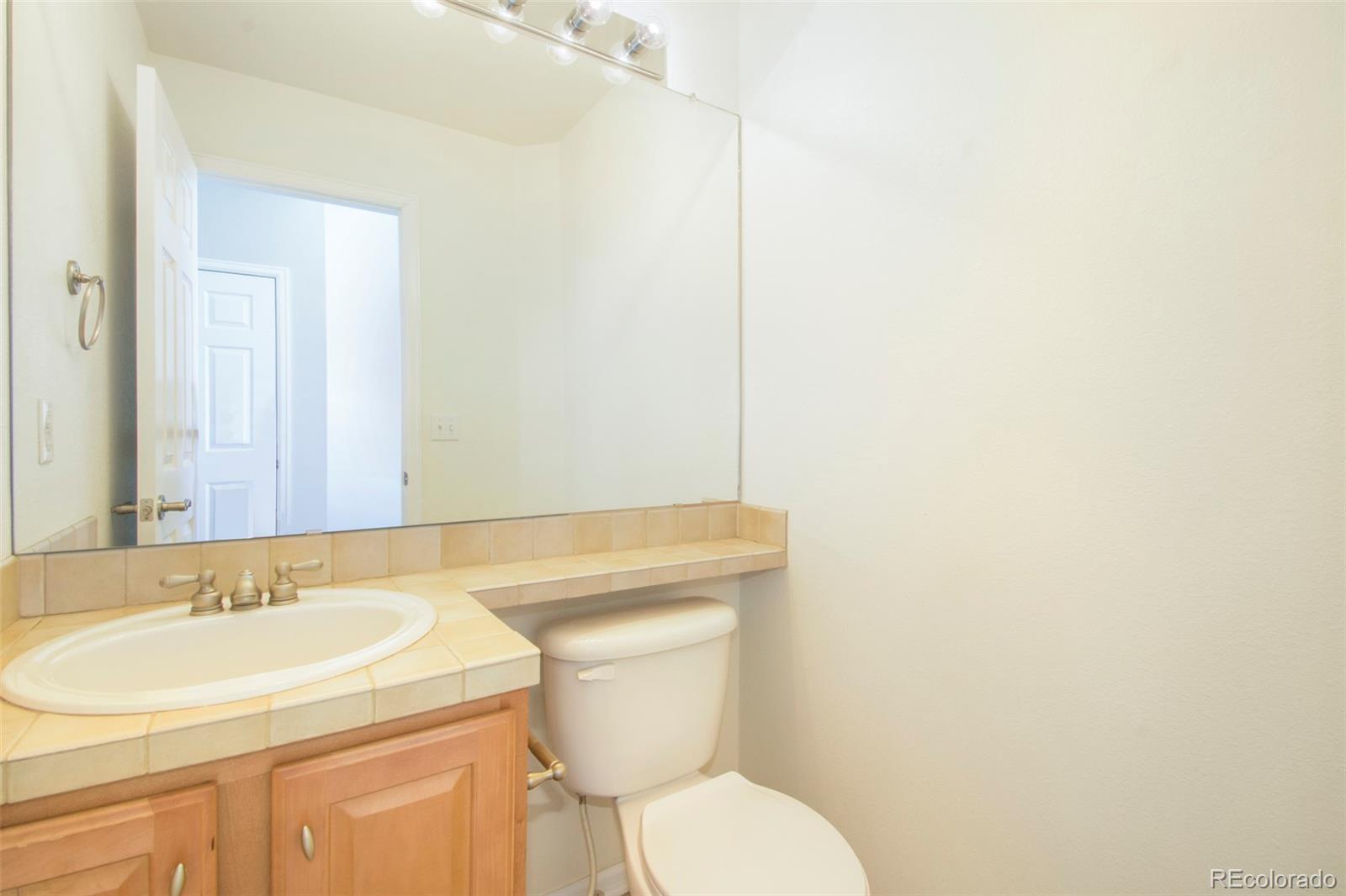 MLS Image #17 for 1152 s fultondale circle,aurora, Colorado