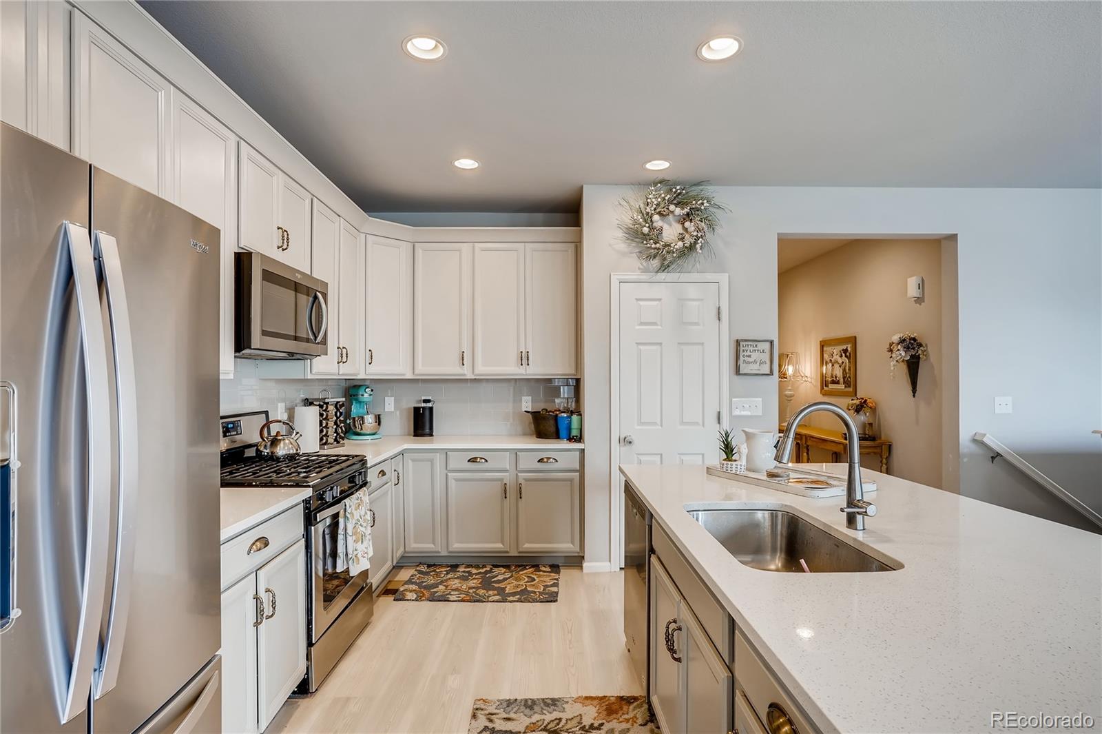 MLS Image #8 for 7285 s titus way,aurora, Colorado
