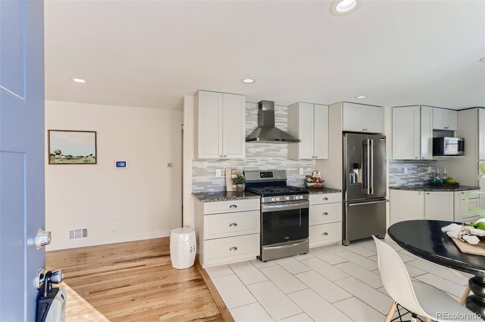 MLS Image #19 for 3945 s inca street,englewood, Colorado