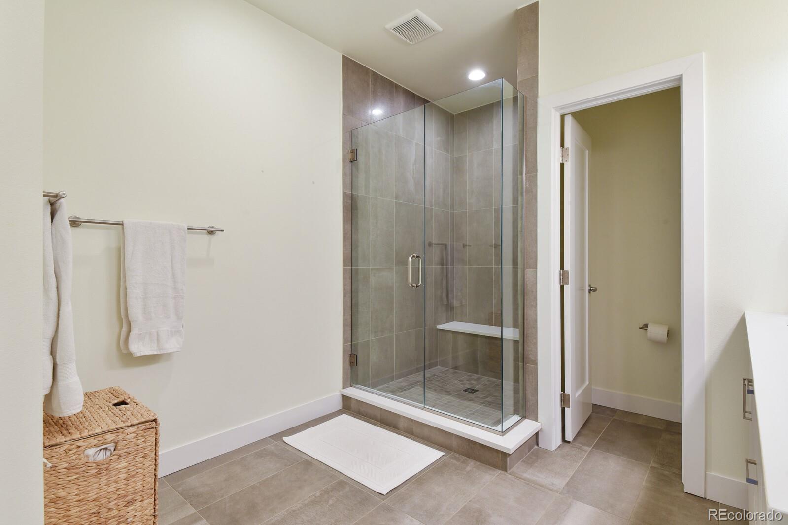 MLS Image #16 for 7841 w 51st avenue,arvada, Colorado