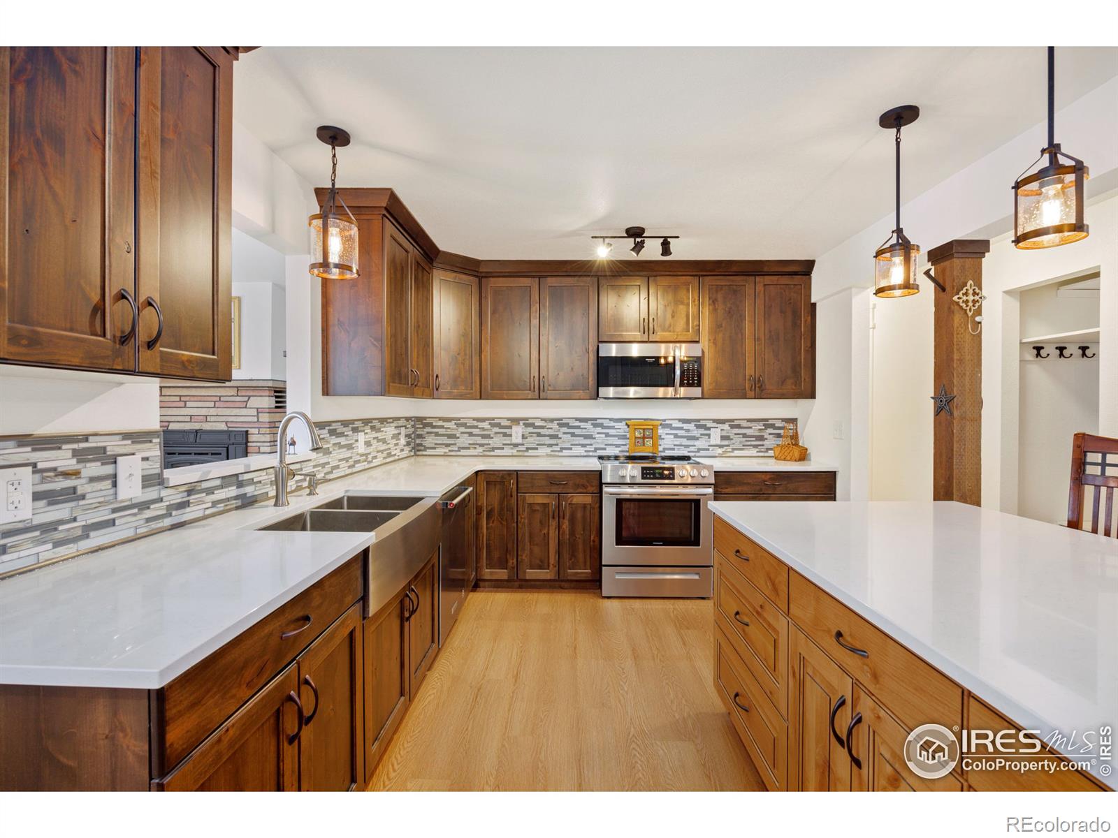 MLS Image #4 for 3707 n county road 27 ,loveland, Colorado