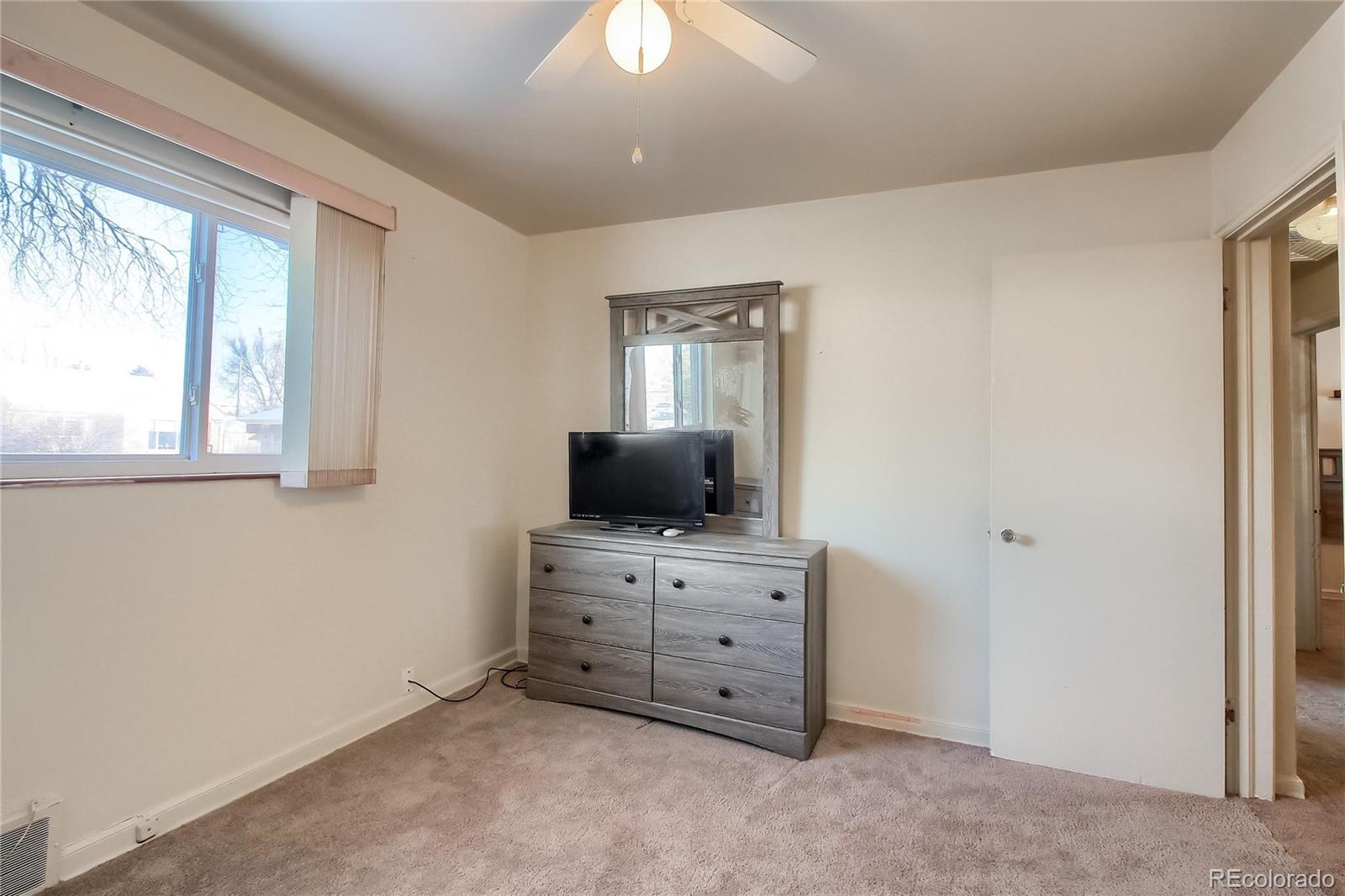 MLS Image #13 for 3055  jasmine street,denver, Colorado