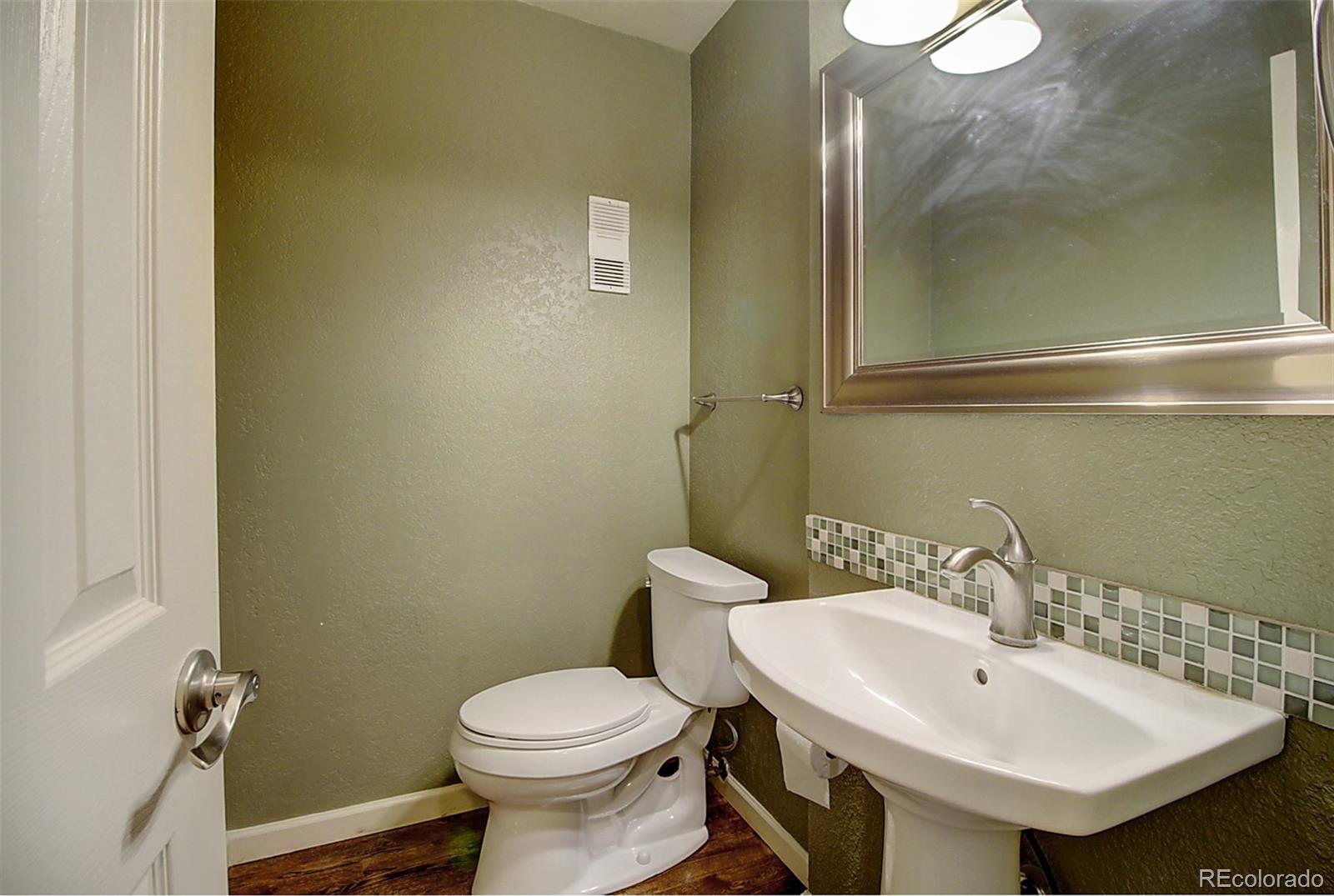 MLS Image #23 for 3138 e long circle,centennial, Colorado