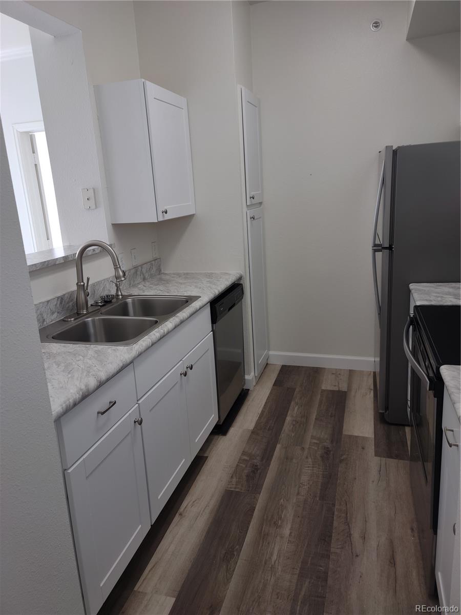 MLS Image #2 for 7422 s quail circle,littleton, Colorado