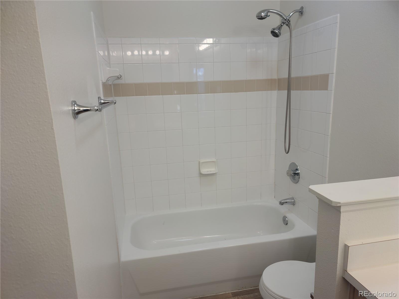 MLS Image #9 for 7422 s quail circle,littleton, Colorado