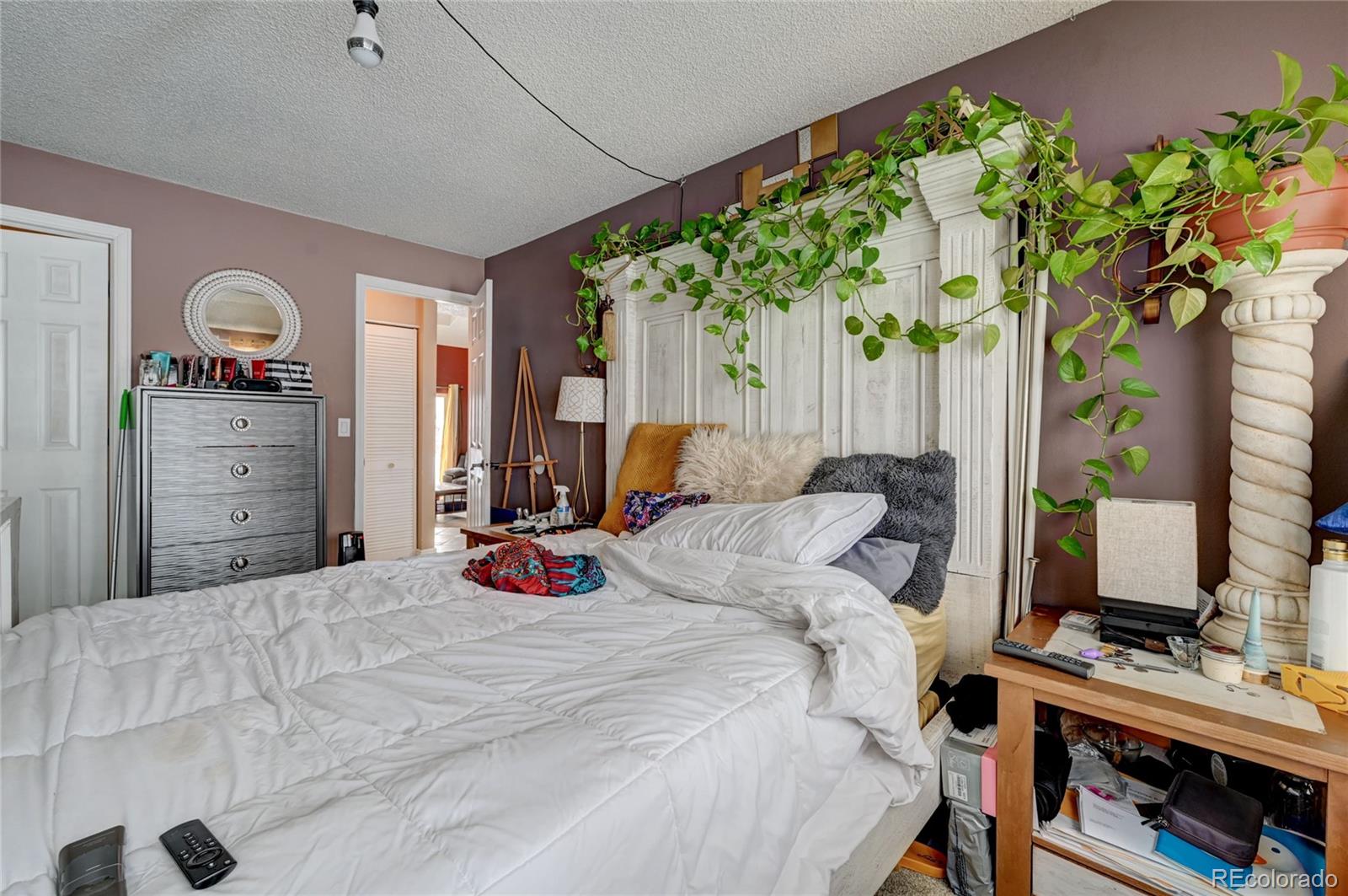 MLS Image #15 for 19340 e 45th avenue,denver, Colorado