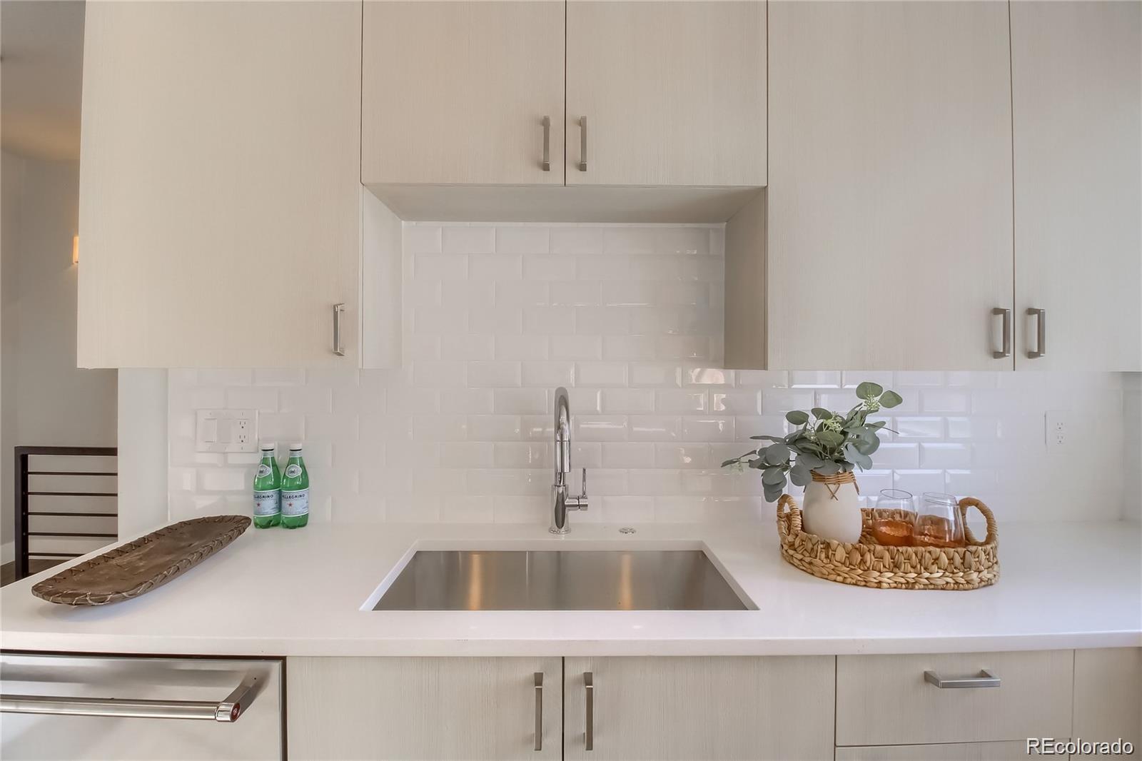 MLS Image #10 for 3219 w conejos place,denver, Colorado