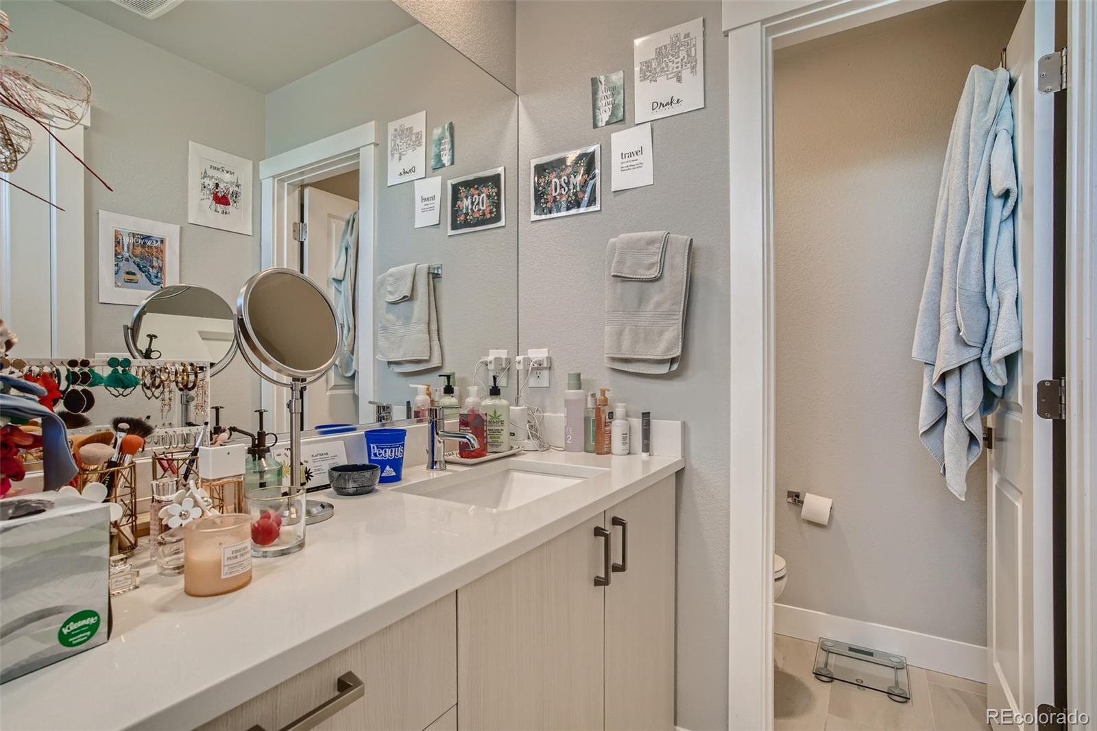 MLS Image #14 for 3219 w conejos place,denver, Colorado
