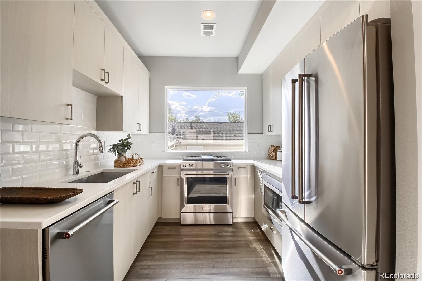 MLS Image #7 for 3219 w conejos place,denver, Colorado