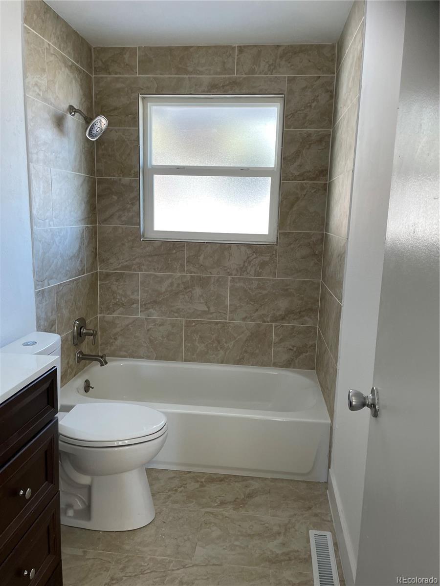 MLS Image #2 for 8801 w jewell place,lakewood, Colorado