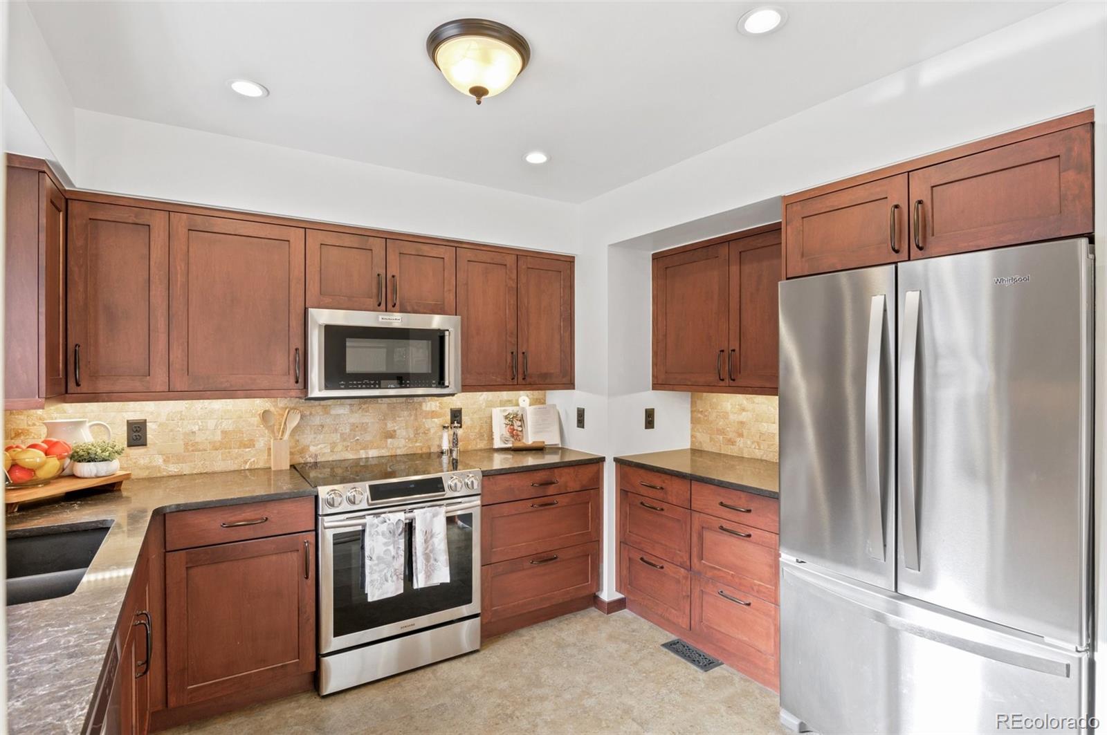 MLS Image #10 for 6844 s broadway ,centennial, Colorado