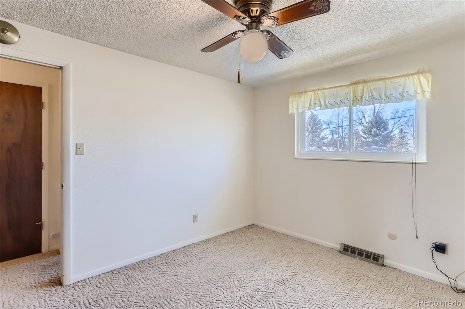 MLS Image #7 for 1427  lamplighter drive,longmont, Colorado